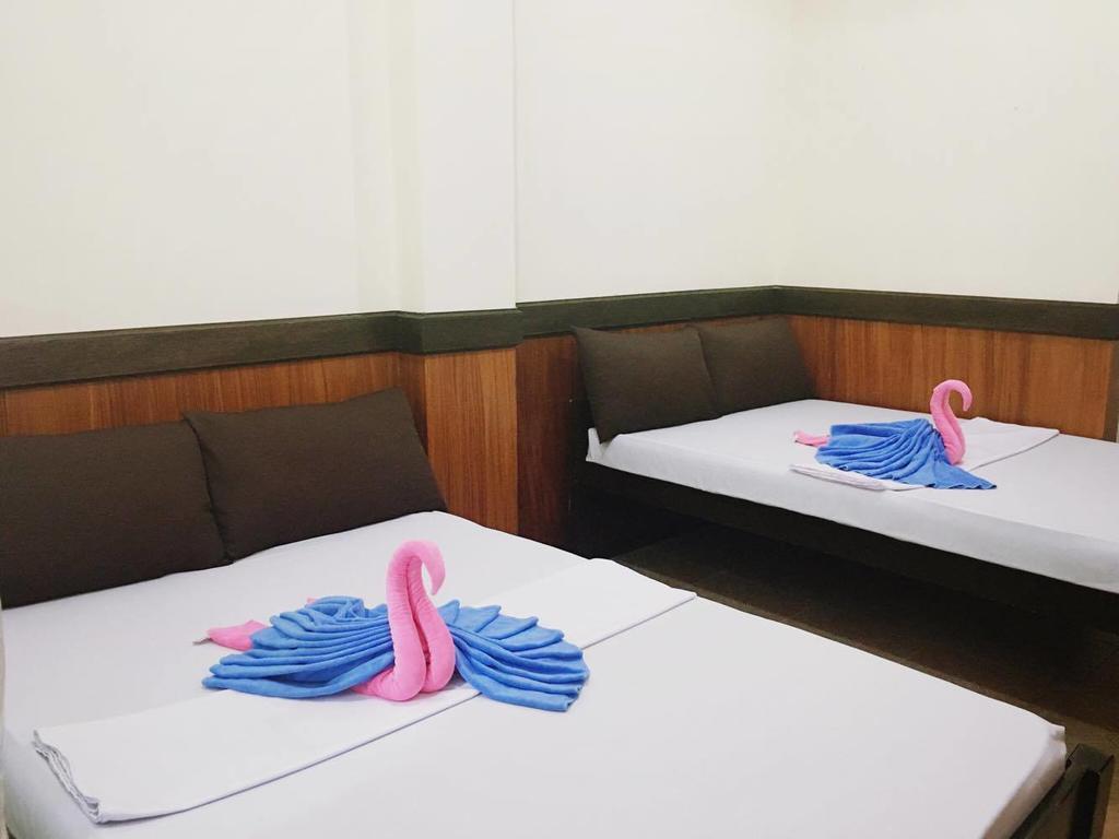Хостел Travellers Pad Boracay Balabag  Екстер'єр фото