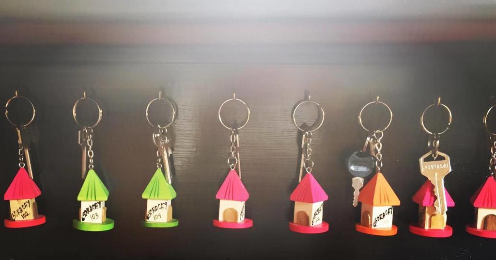 Хостел Travellers Pad Boracay Balabag  Екстер'єр фото