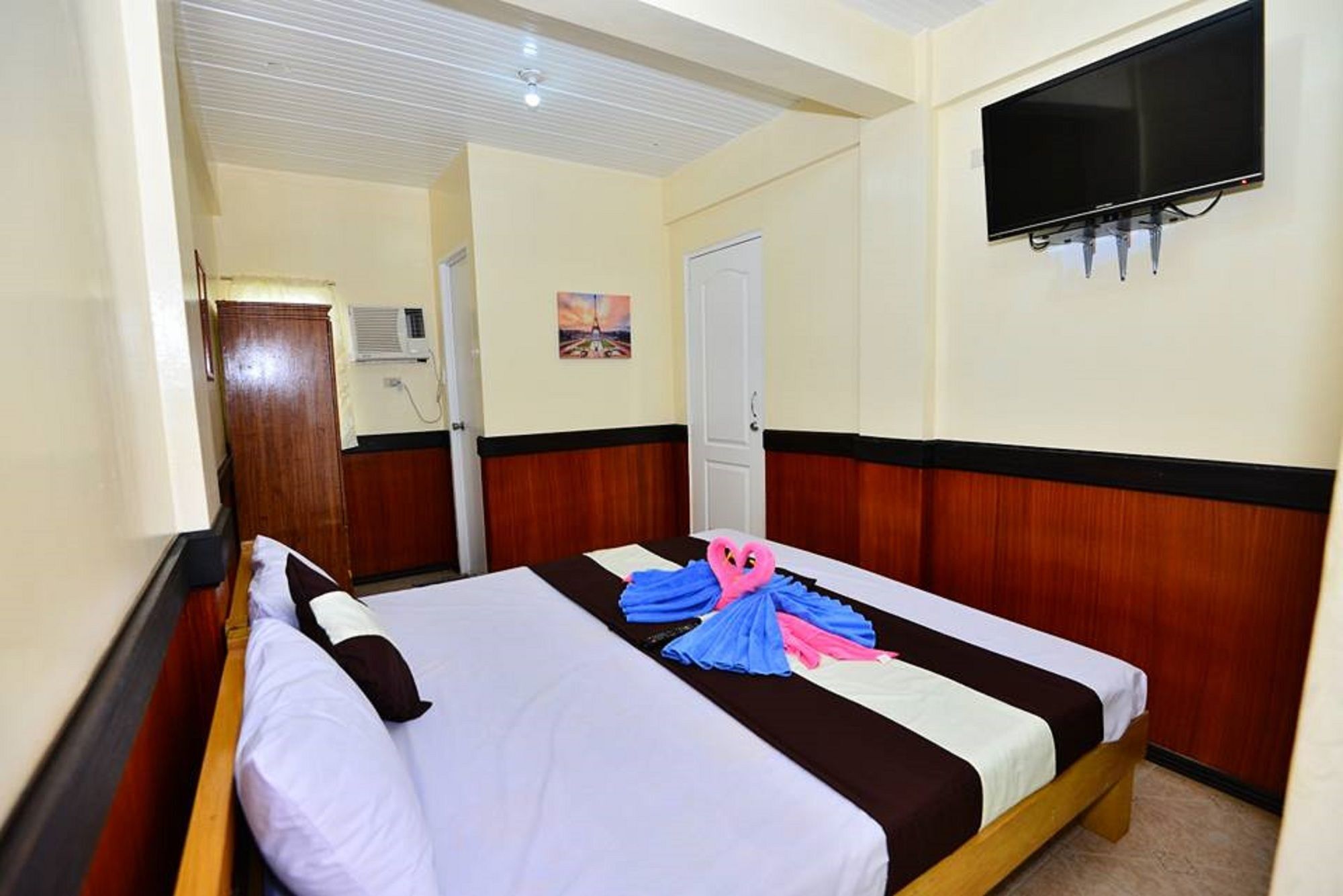 Хостел Travellers Pad Boracay Balabag  Екстер'єр фото